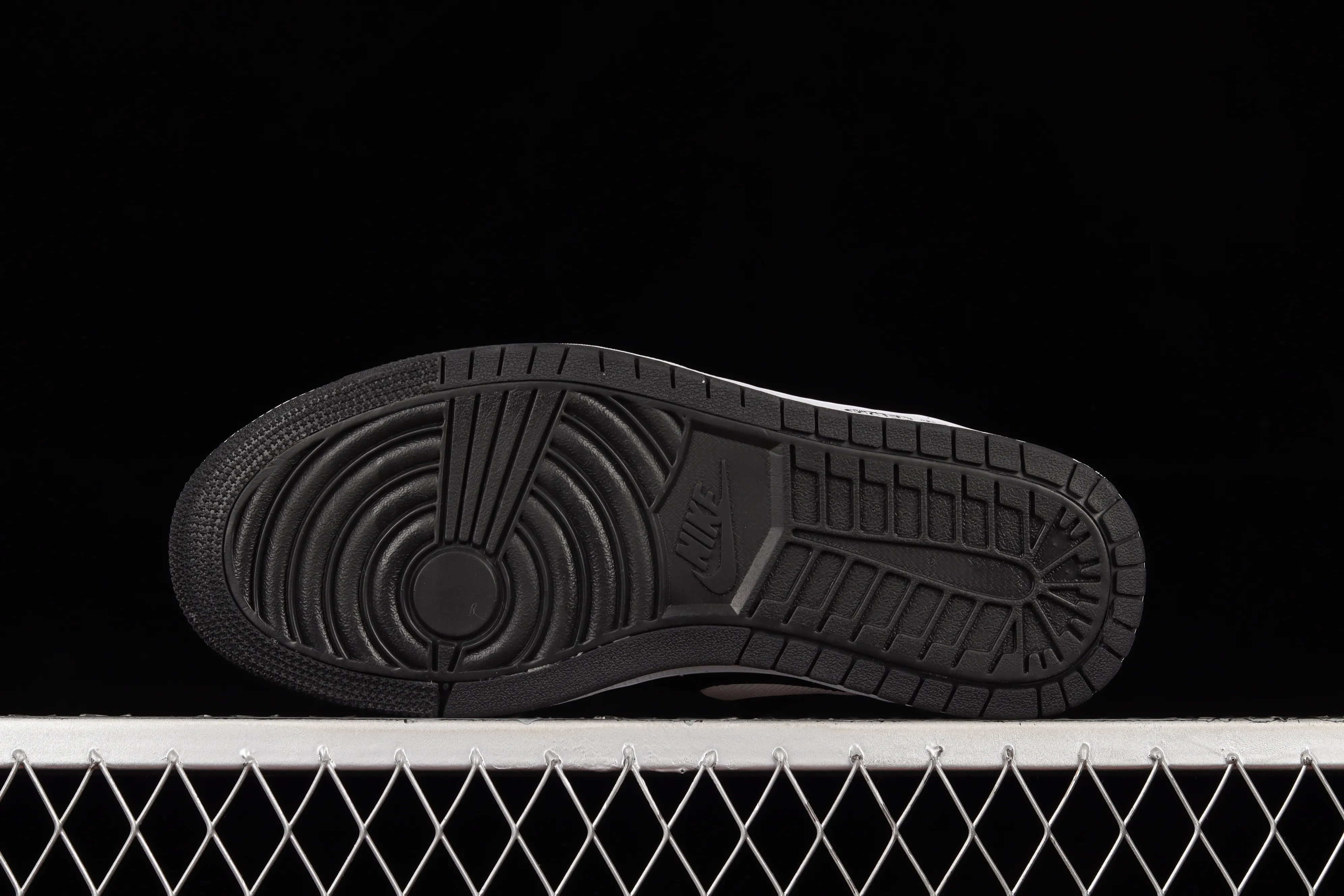 All categories Air Jordan Jordan series basketball shoes Air Jordan 1 High Air Jordan 1 Zoom CMFT "Breakfast Club" AJ1 Joe 1 high-top basketball shoes DV3473-001